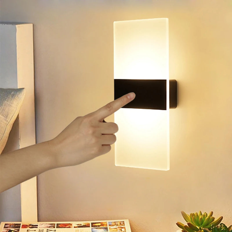 USB Rechargeable Motion Sensor Wall Lamp